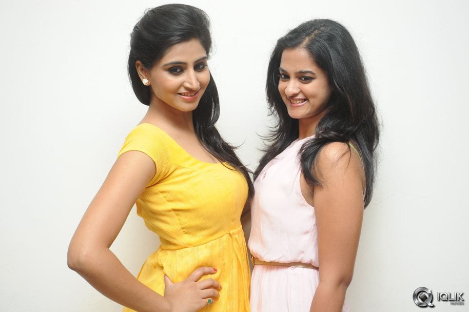 Lovers-Movie-Platinum-Disc-Function